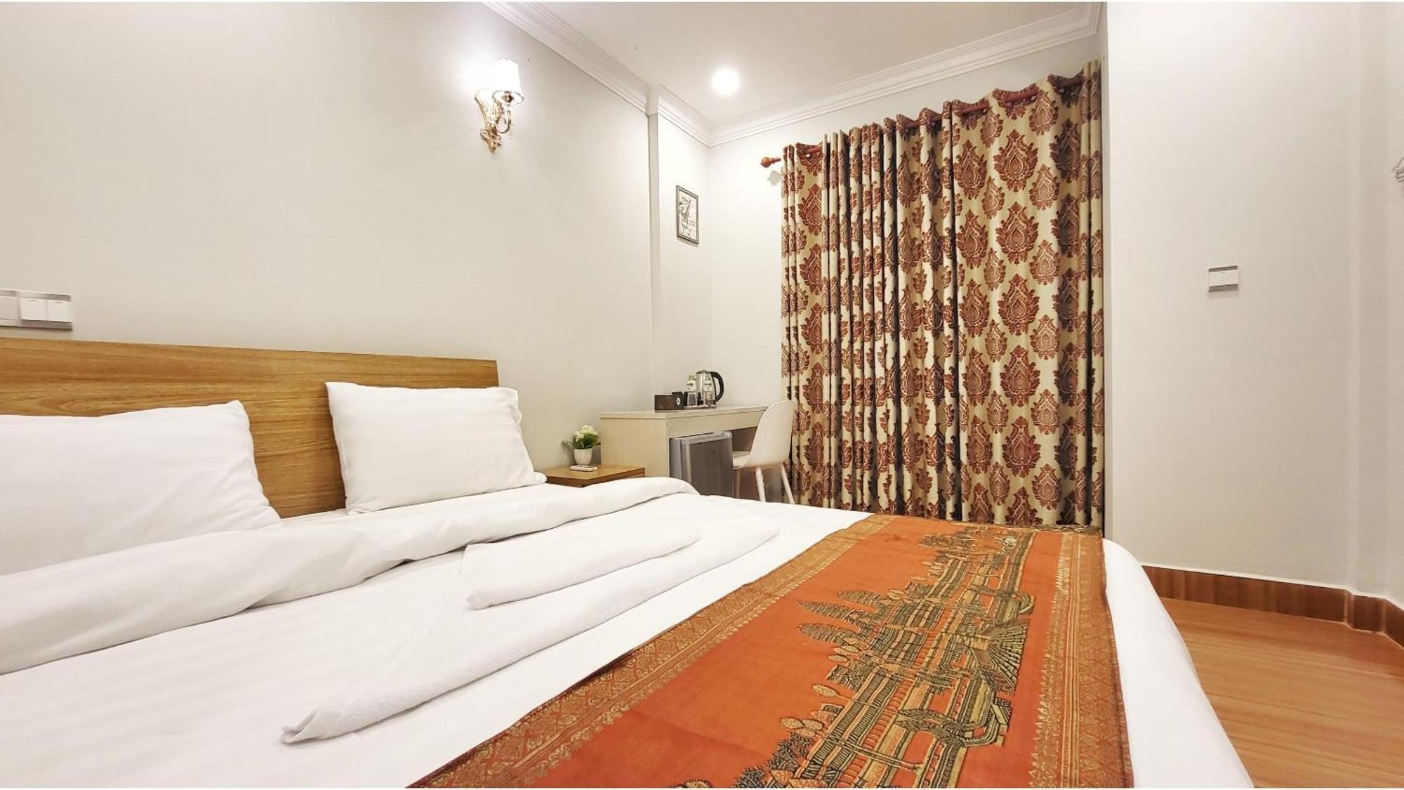 Lk Apartment & Hotel Сиханоуквил Екстериор снимка
